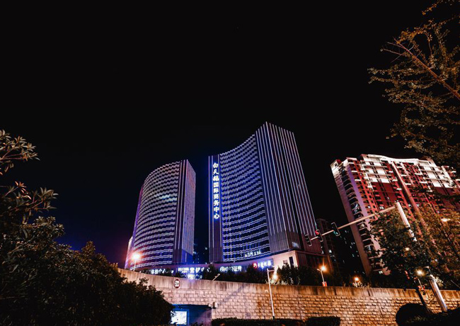 建筑楼体亮化