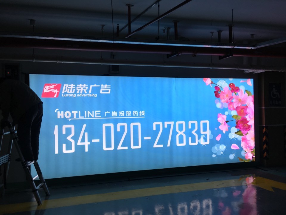 卡布灯箱