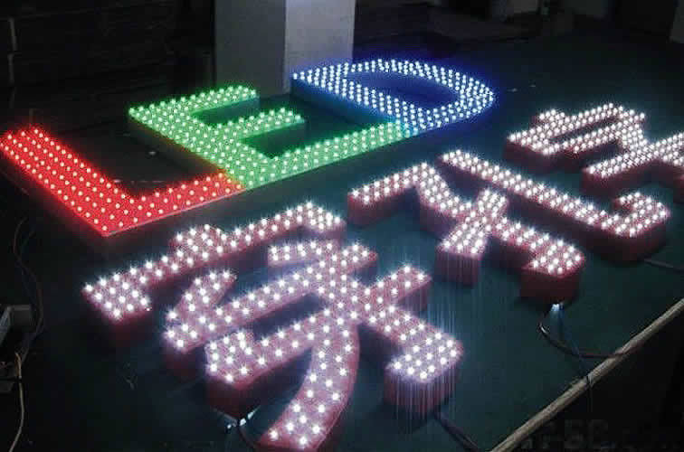 LED外露灯发光字